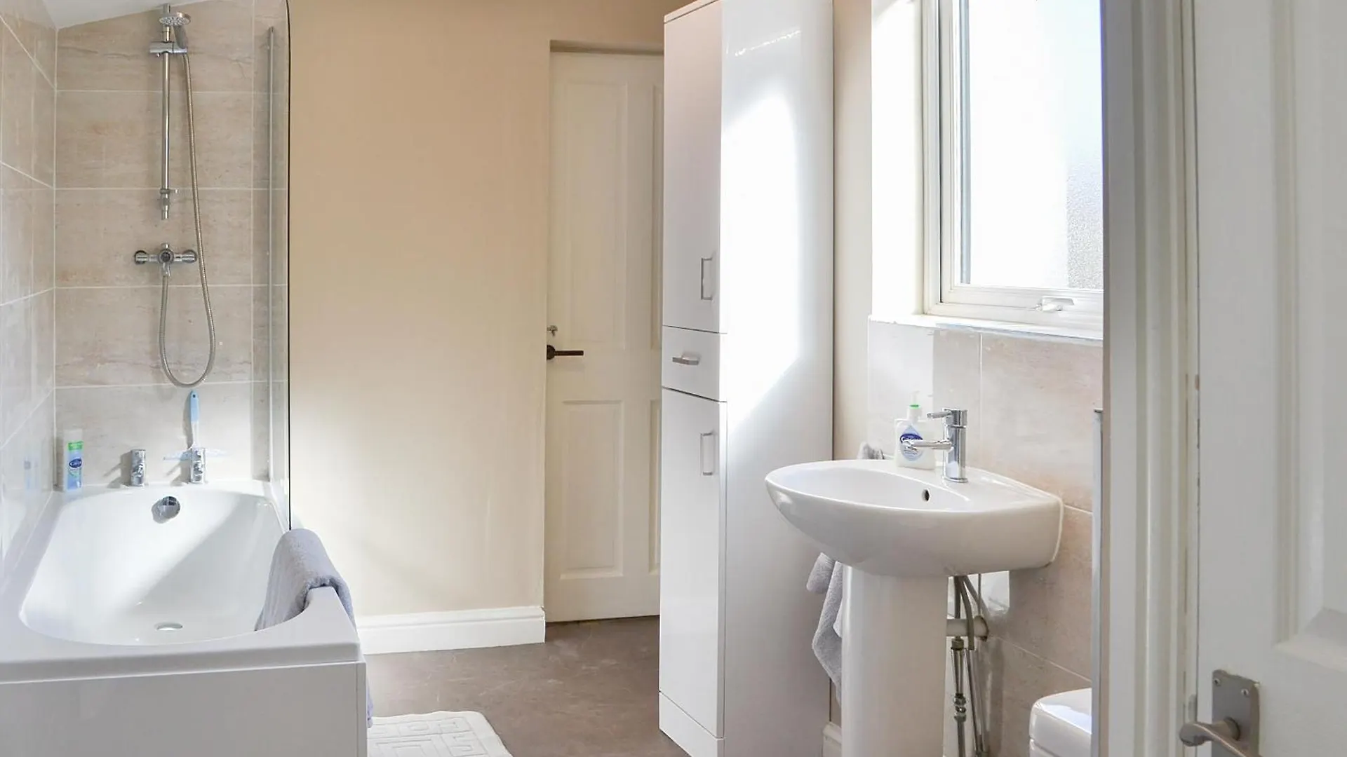 Holiday home Loweys Harbour Cottage Bridlington
